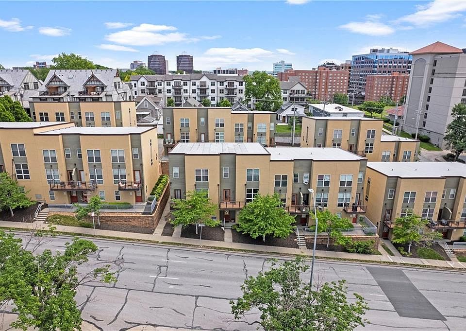 1st image of 4551 Madison Ave