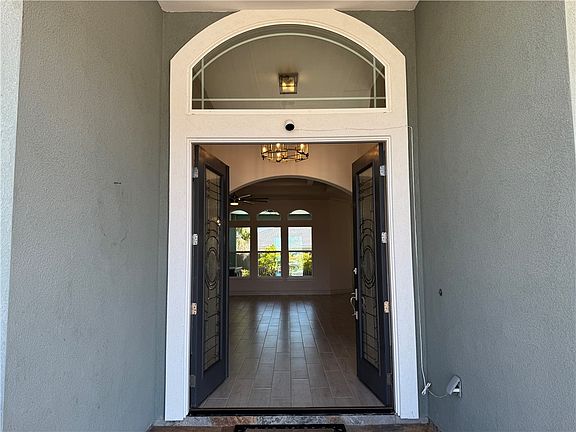 3rd image of 14869 Lighthouse Dr