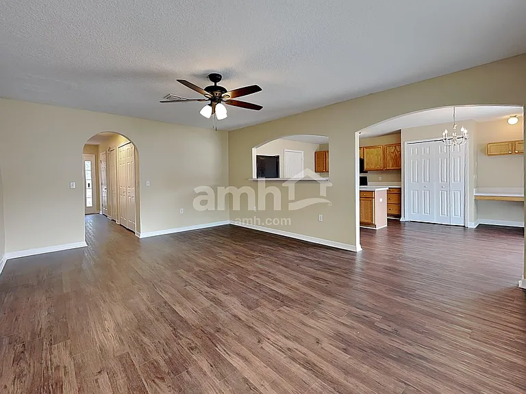 1051 Brenton Leaf Dr — Photo 6