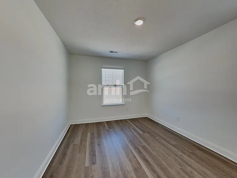 9040 Henley Ave — Photo 17