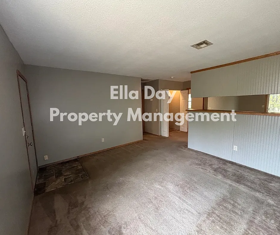 2 bed, 850 sqft, $875 — Photo 3