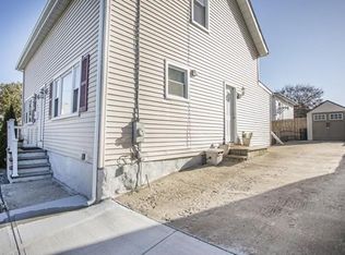 28 Terrace St, Fall River, MA 02721