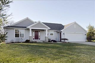3rd image of 8515 Deer Forest Mdws SE