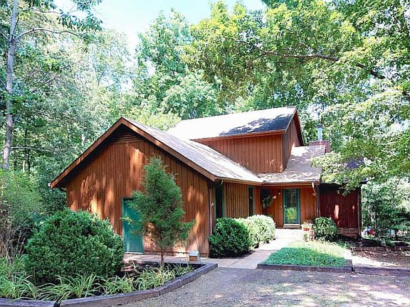3rd image of 7451 Cumberland Dr