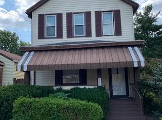 525 3rd Ave, Carnegie, PA
