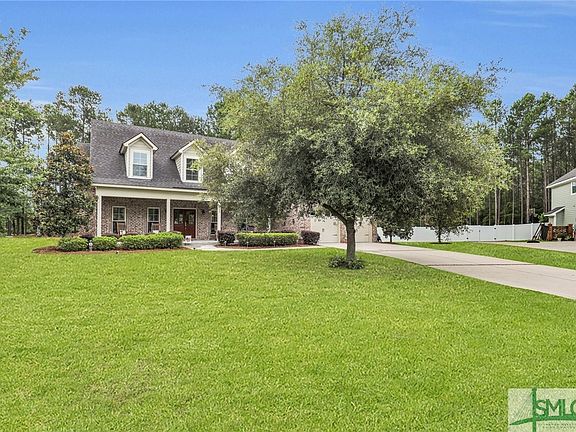 3rd image of 102 Jay Court