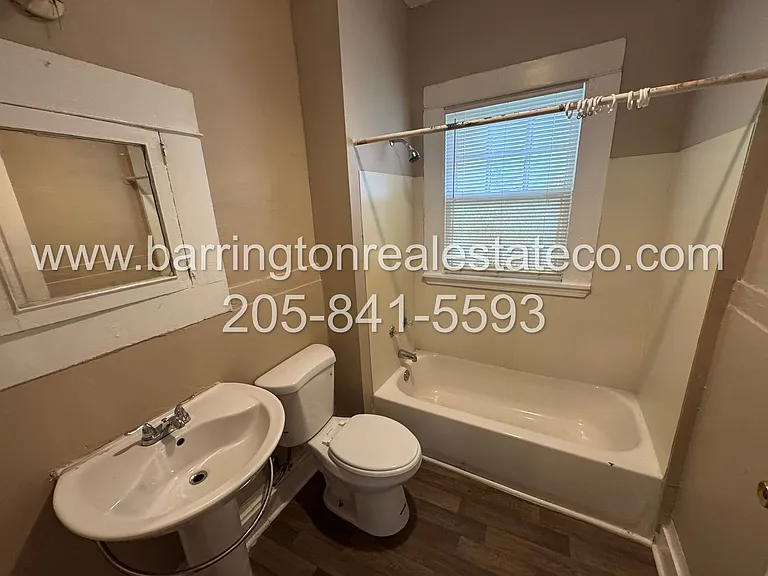 4637 Court S — Photo 4