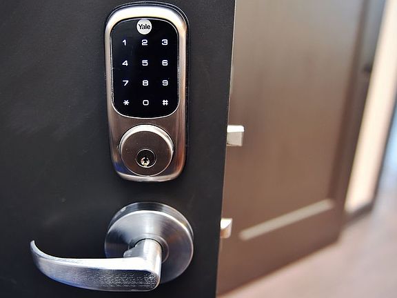 Yale Keyless Entry