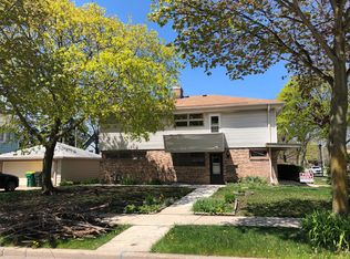 3503 N Downer Ave, Milwaukee, WI 53211