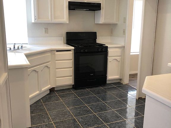 4th image of 24345 Dabney Dr