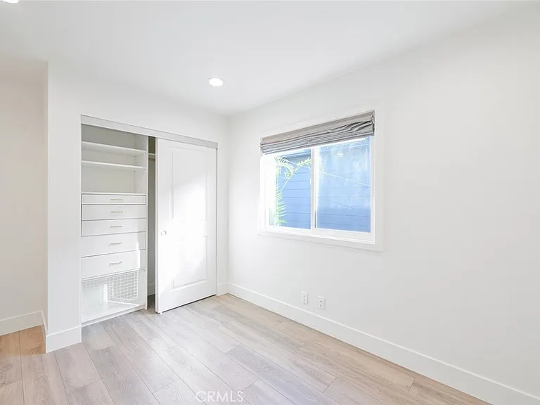 411 Goldenrod Ave #B — Photo 21