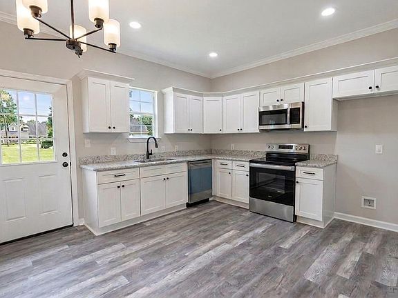 4th image of 59025 Ww Harleaux St
