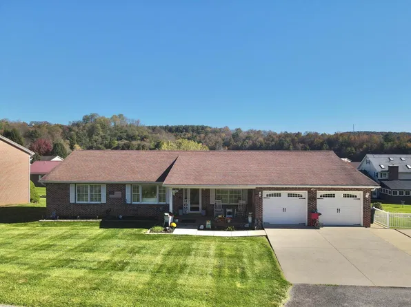 189 Butternut Dr, Princeton, WV 24740