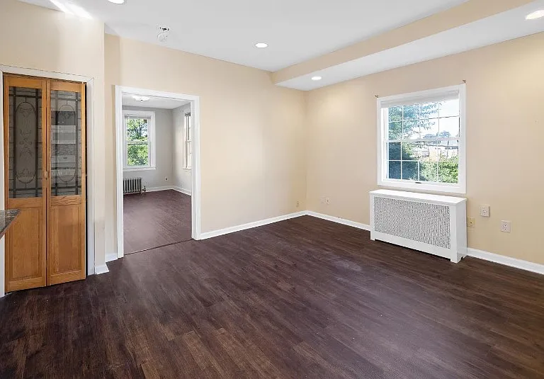 1 Morse Ave #2 — Photo 2