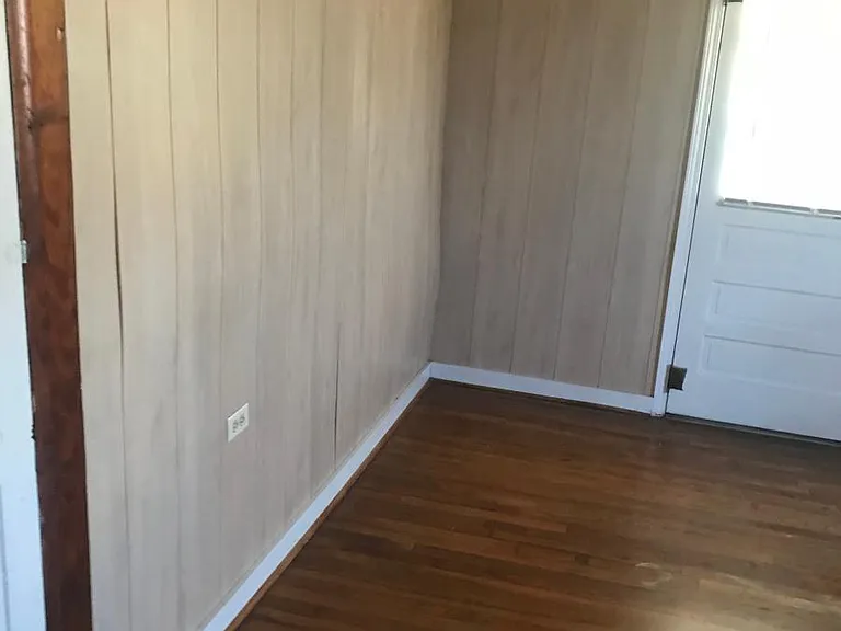 104 Thelma Dr #2 — Photo 9