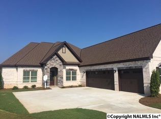 325 Summerglen Rd, Madison, AL 35756