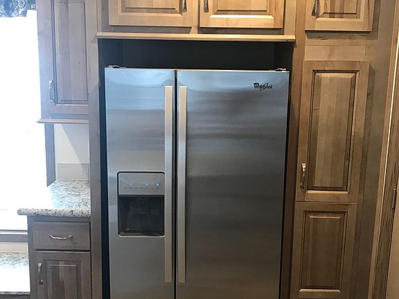 3rd image of 5249 Coventry Dr