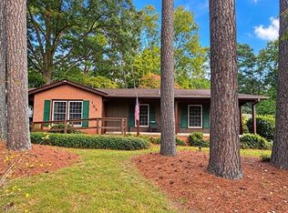 105 Riverside Dr, Yorktown, VA 23692