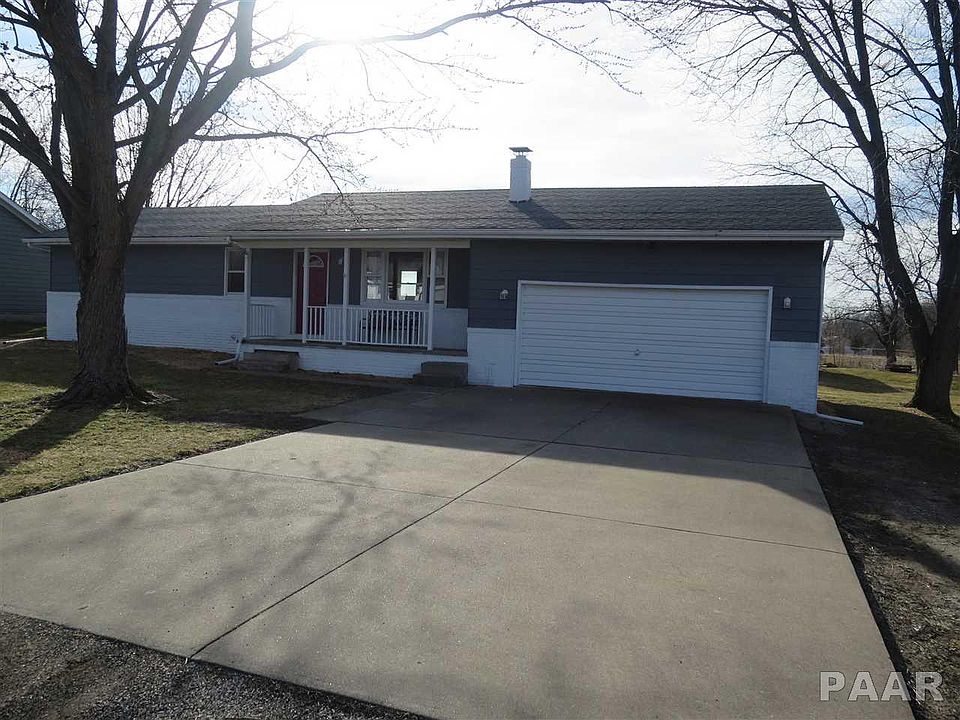 1st image of 34 Yorkshire Dr