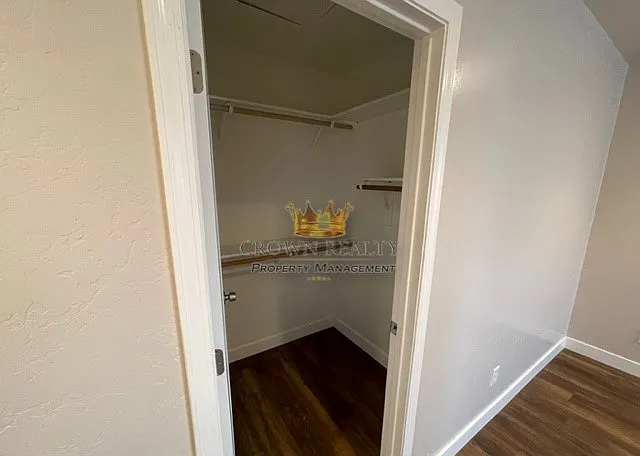 950 Windsor Dr — Photo 14