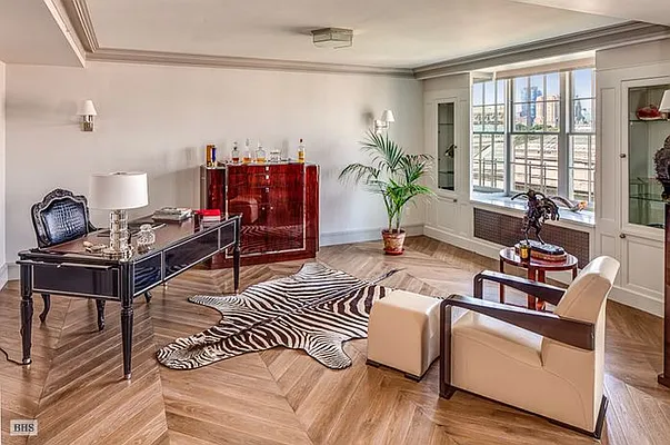 Rented by Brown Harris Stevens | media 9