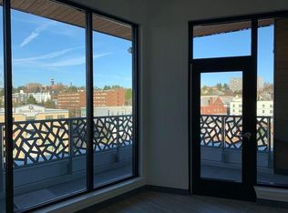 An Lac, Seattle, WA 98144