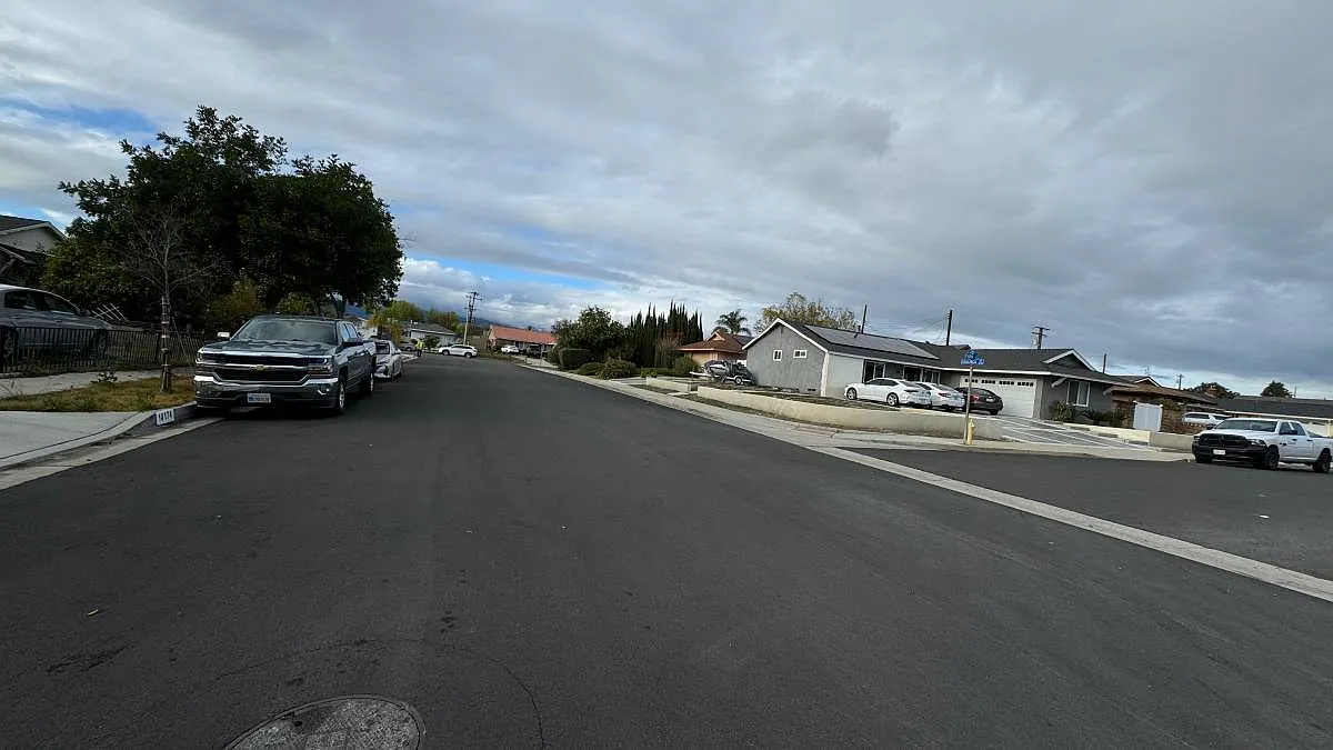 10174 Coalinga Ave — Photo 4