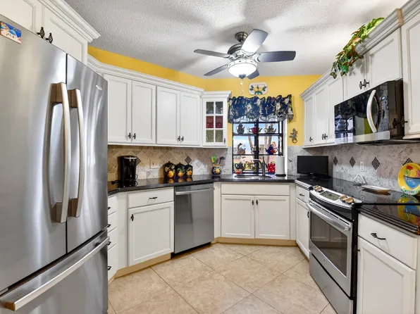 5188 Europa Drive #G, Boynton Beach, FL 33437