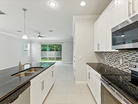 4th image of 7628 Aloma Pines Ct