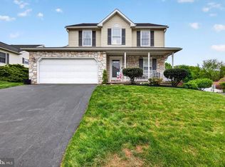 624 Bartlett Dr, Dallastown, PA 17313