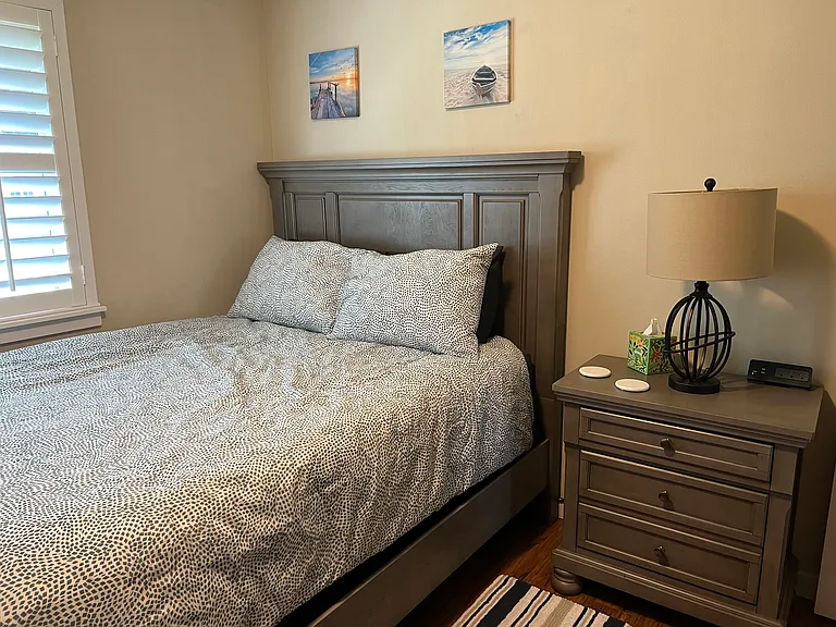 1410 NE Watland St #2 — Photo 6