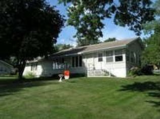 20642 247th St, Delhi, IA 52223