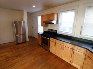 14 Lexington Ter #2, Waltham, MA 02452