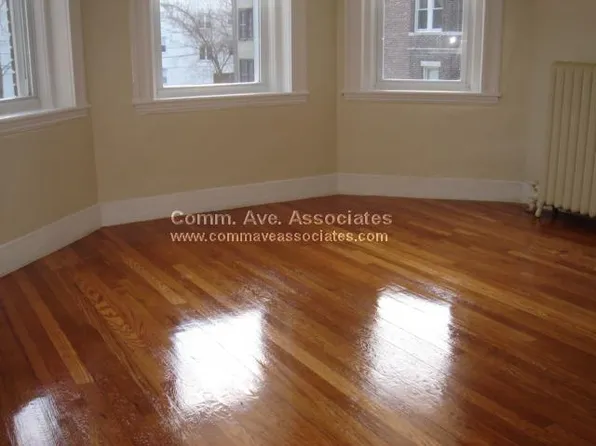60 Woodstock Ave, Brighton, MA