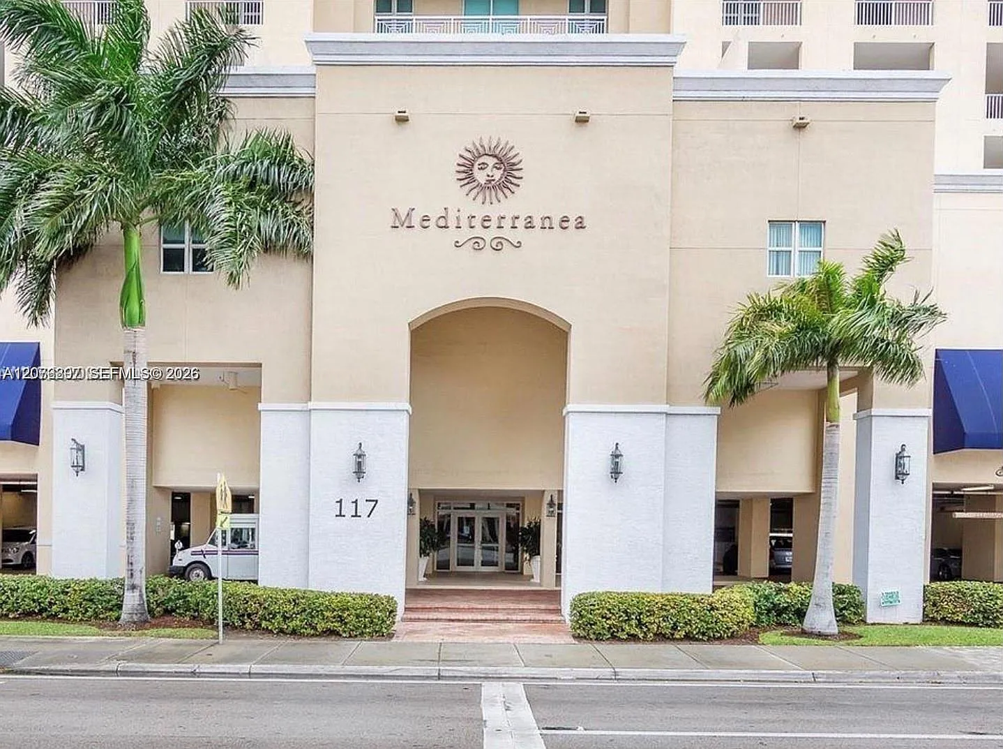 Mediterranea Condo — Photo 2