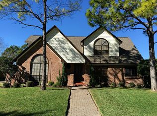 7811 Pine Falls Dr, Houston, TX 77095