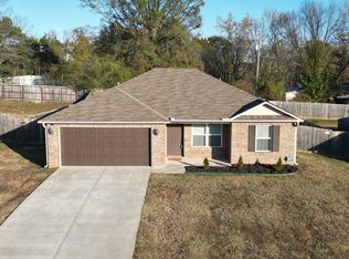 22 Oakland Cir, Austin, AR 72007