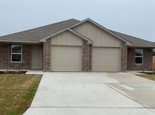 3311 Stonewall Dr #B, Temple, TX 76501