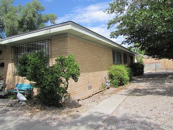 5th image of 600 Alvarado Dr NE