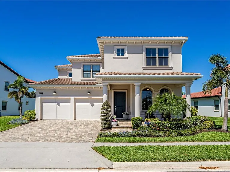 8222 Topsail Pl — Photo 1