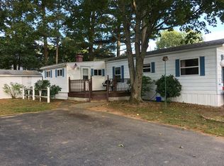 5 Sharon Cir, Merrimac, MA 01860