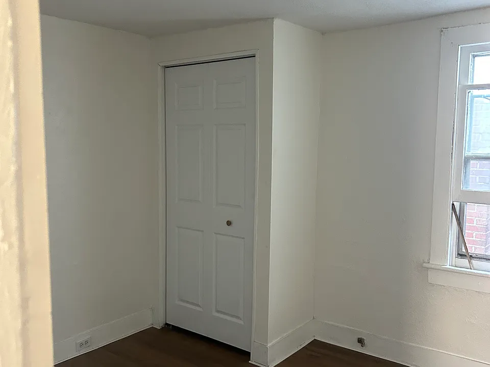 607 Montgomery Ave