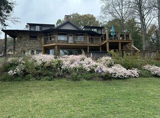 2206 Timberlake Dr, Lynchburg, VA 24502