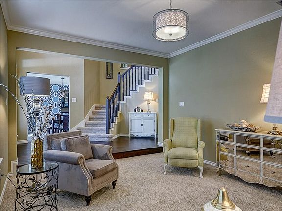 3rd image of 7613 Silverleaf Dr