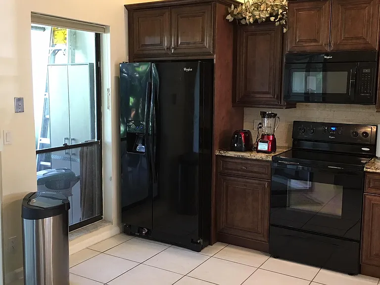 9252 Ketay Cir — Photo 2