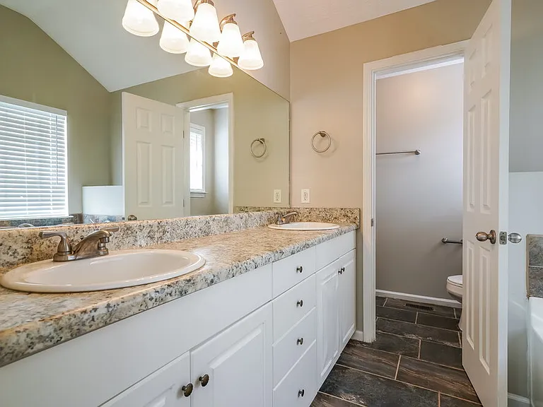 7109 Beard Ct — Photo 10