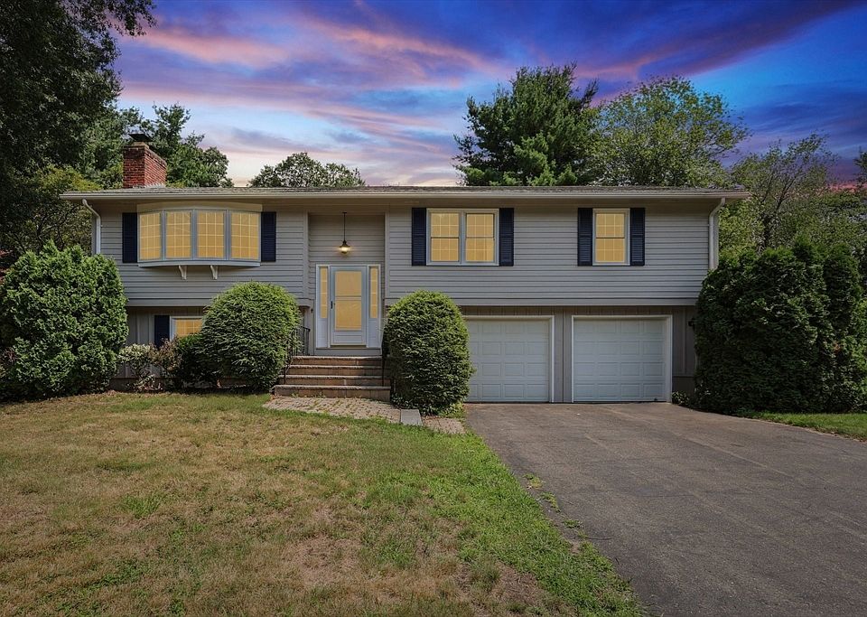 1st image of 60 Forest Hill Rd
