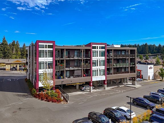 2nd image of 707 Treanor Ave #409