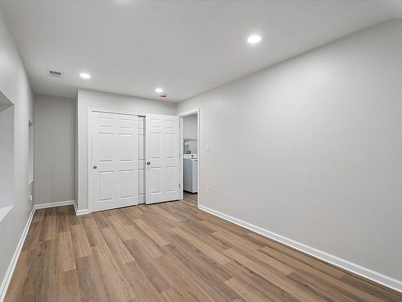 5th image of 4359 Fleming St