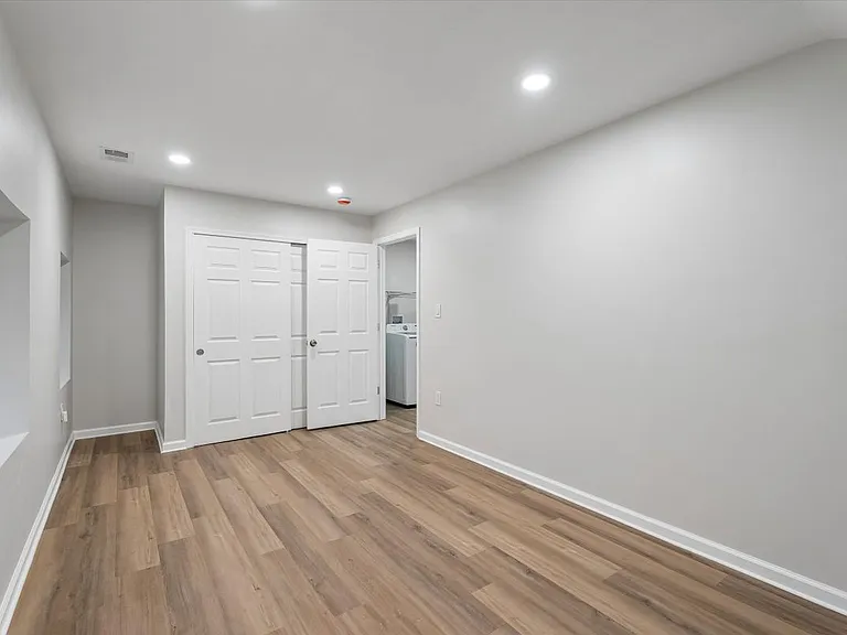 4359 Fleming St — Photo 5